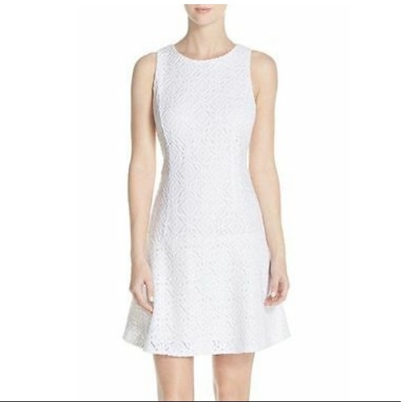 Lilly Pulitzer Dresses & Skirts - NWT Lilly Pulitzer Kent White Resort Trellis Lace Fit and Flare Dress
